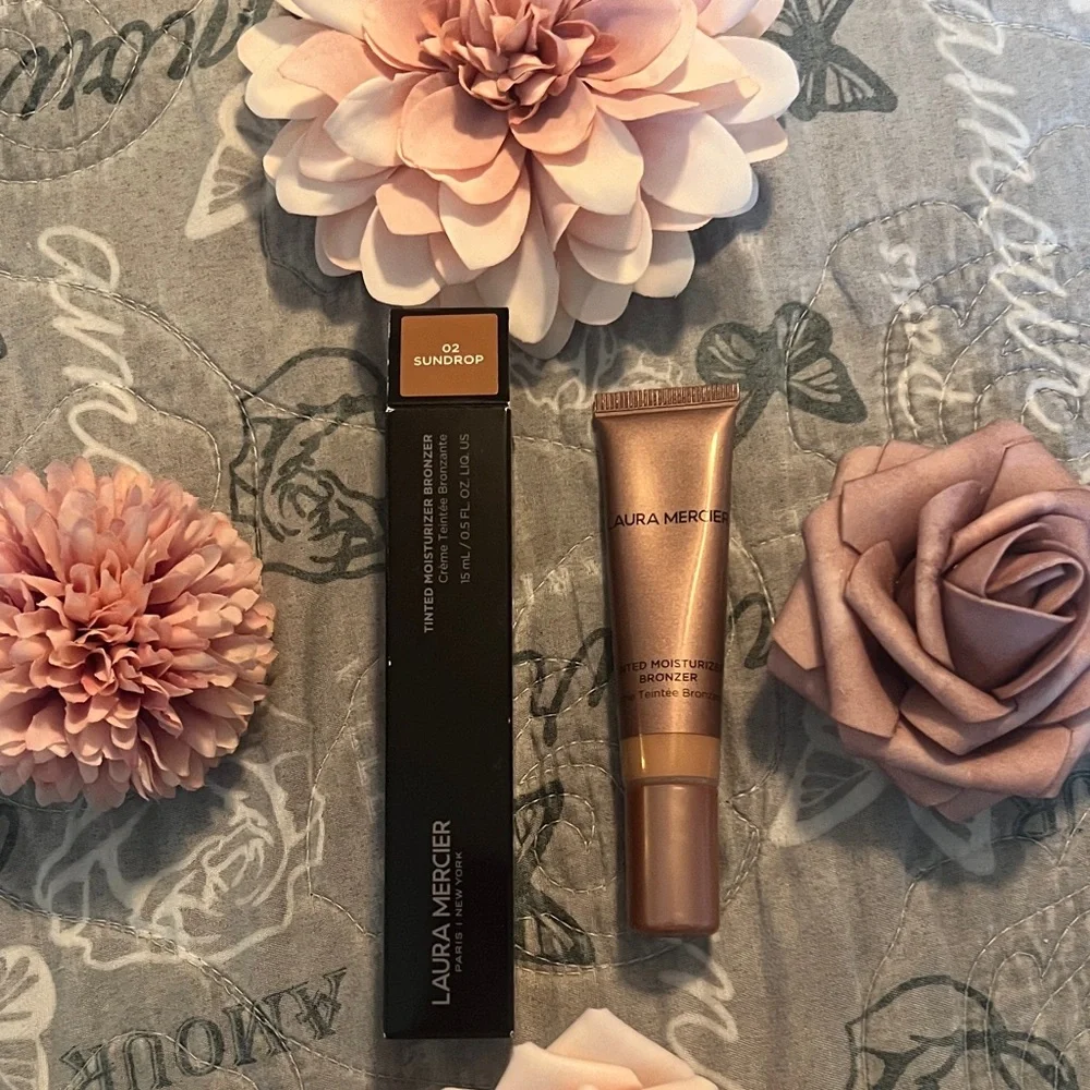 Laura Mercier Tinted Moisturizer Bronzer 02 Sundrop